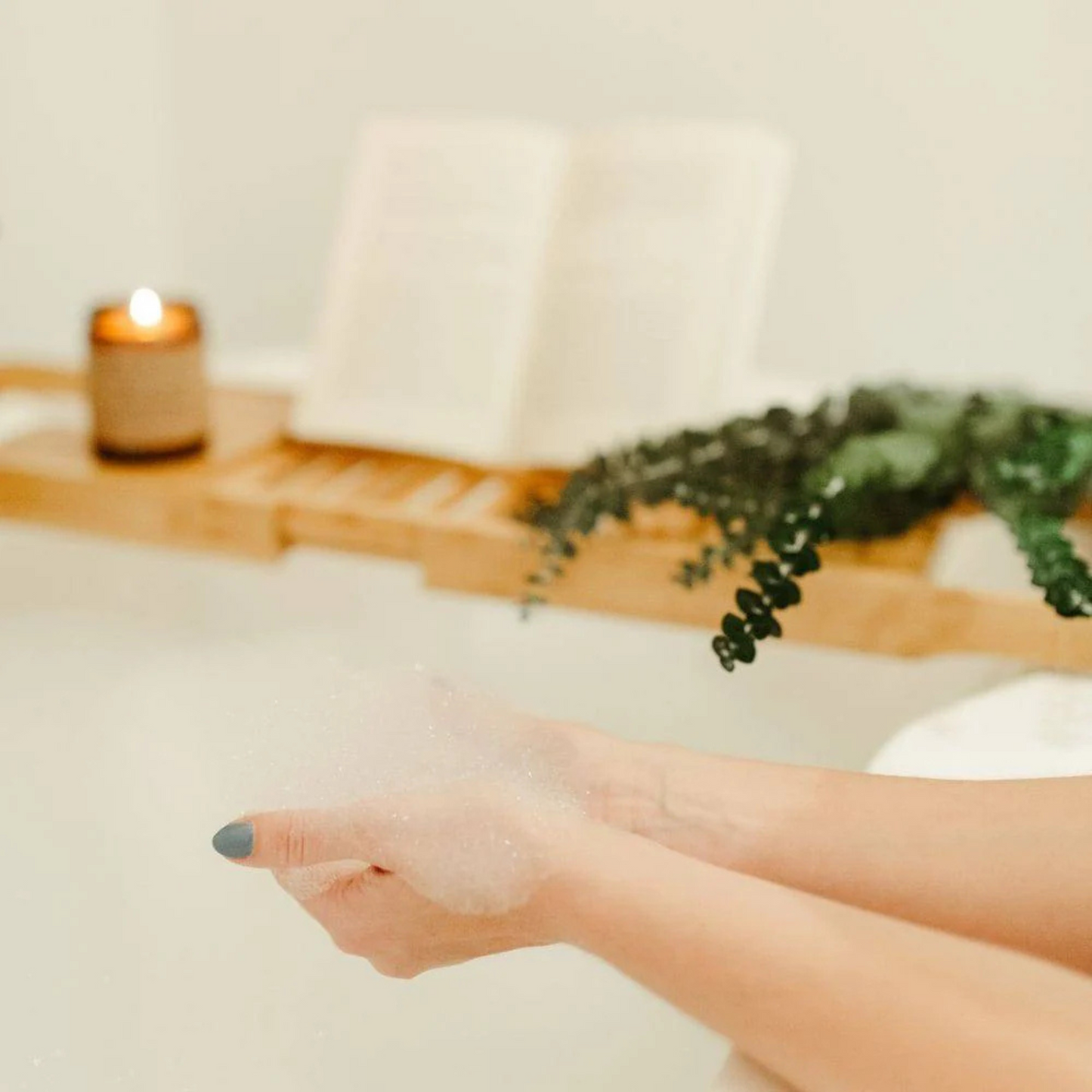 SOJA&CO Bubble Bath - Eucalyptus, Mint + Rosemary