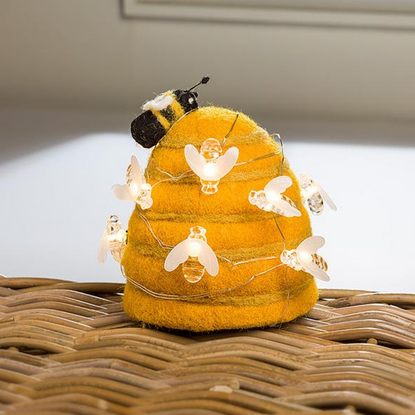 LED Lighting String - Bee