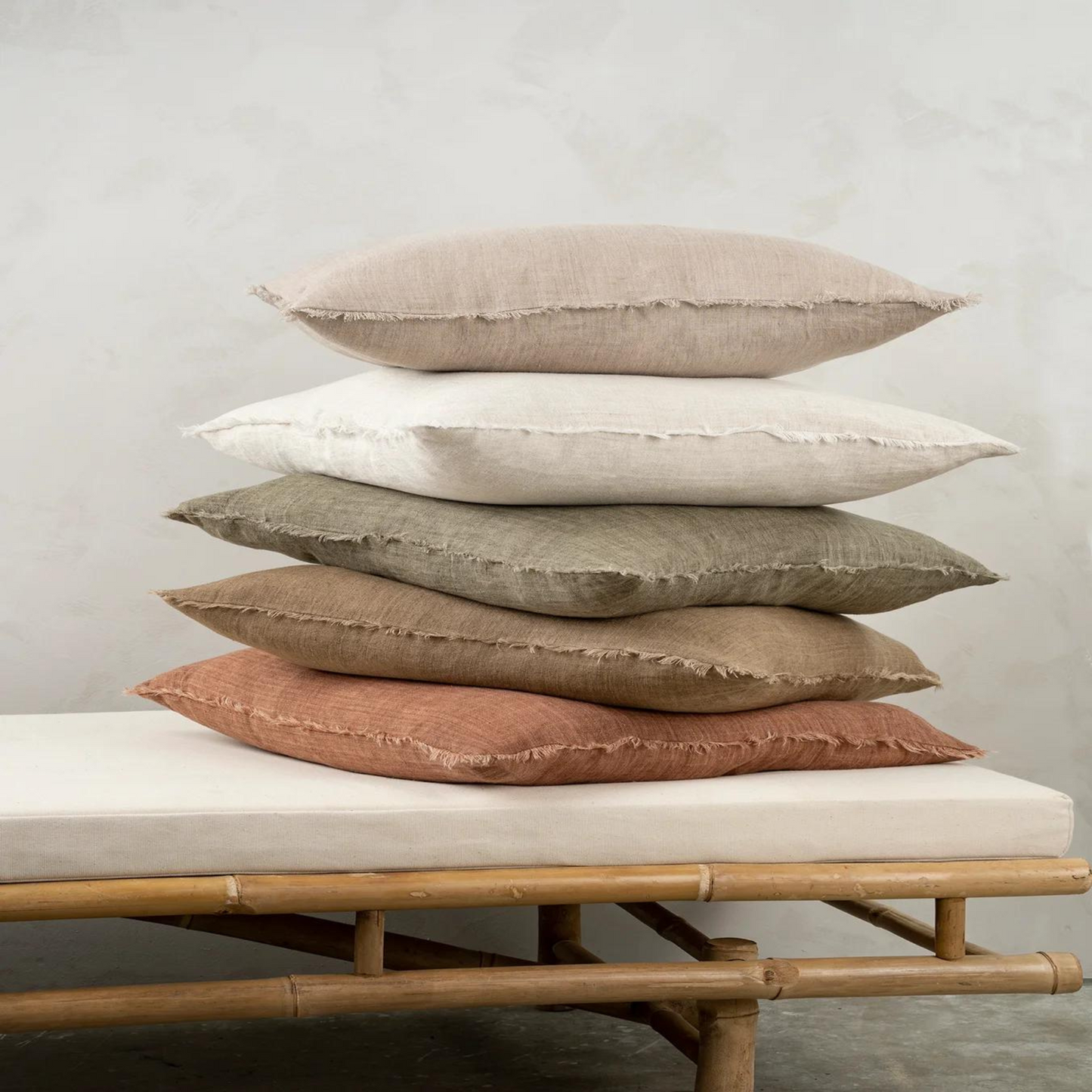 Lina Linen Pillow - Sand