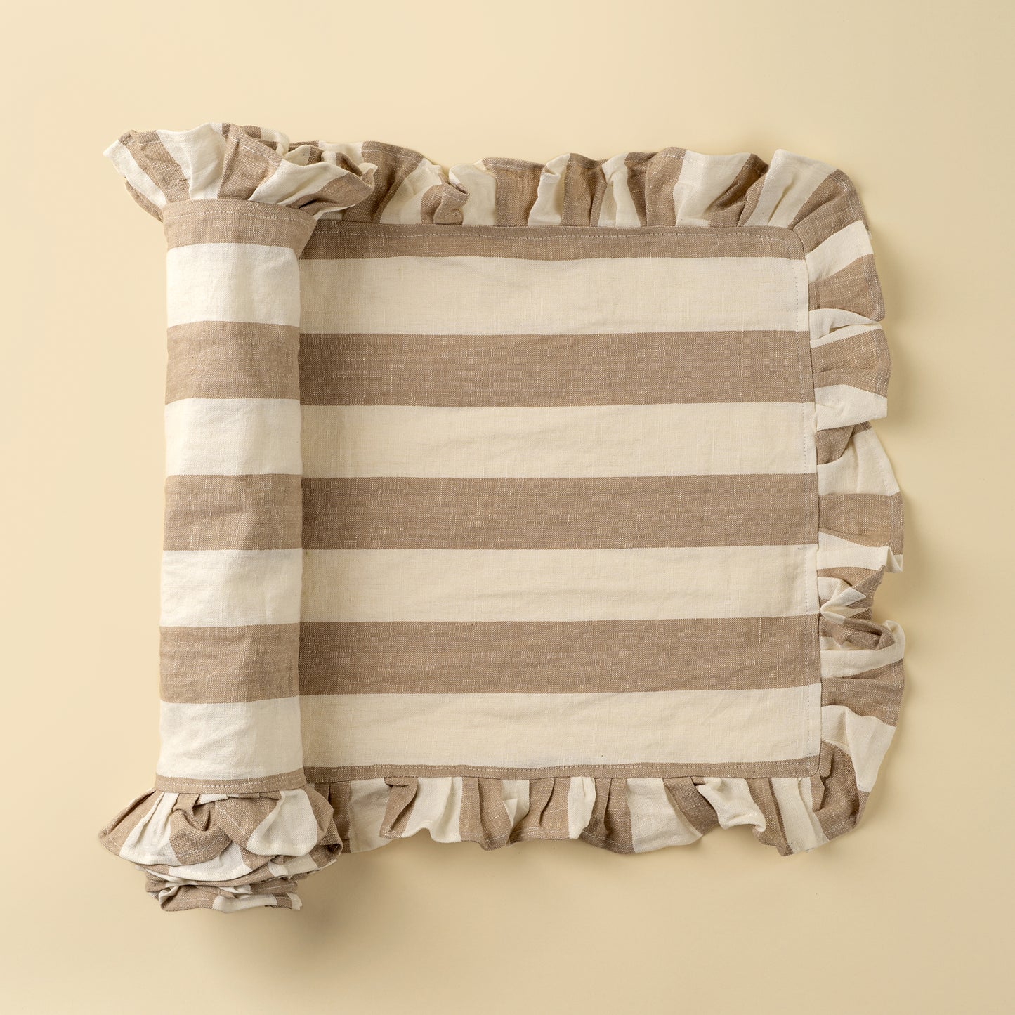 Ruffle Thick Stripe Table Runner