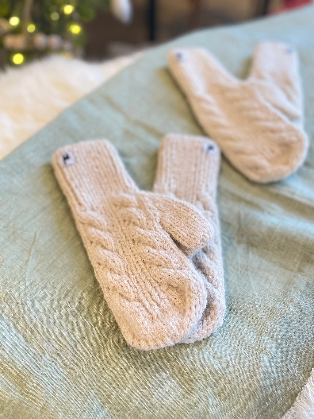 Pokoloko - Alpaca Knit Mittens
