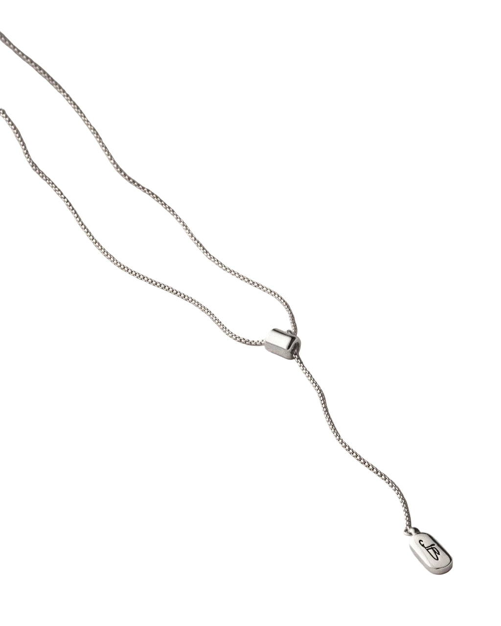 Leon Pendant Necklace