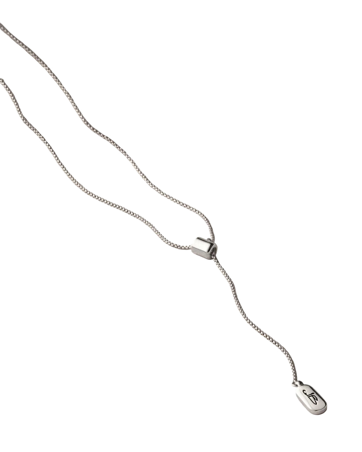Leon Pendant Necklace